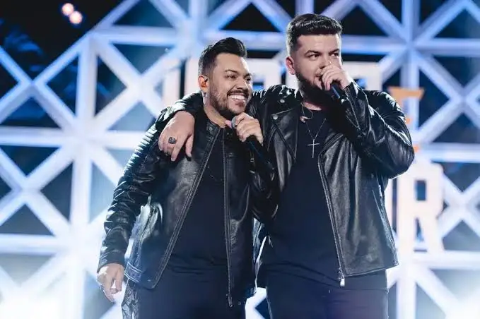 Foto de Ícaro e Gilmar